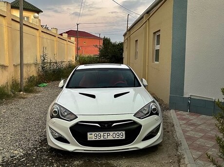 Hyundai Genesis Coupe 2012
