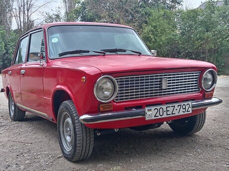 LADA (VAZ) 21011