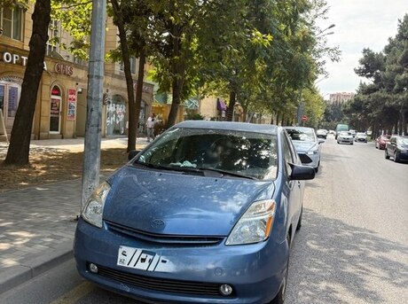 Toyota Prius 2005