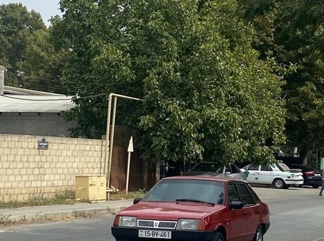 LADA (VAZ) 21099 1998