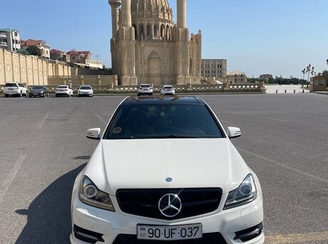 Mercedes C 250 2012