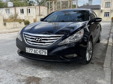 Hyundai Sonata 2010