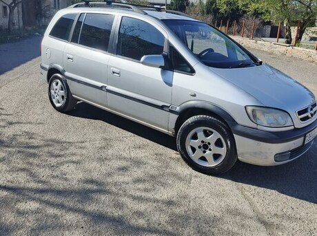 Opel Zafira 2003