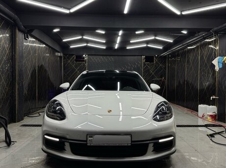 Porsche Panamera 2017