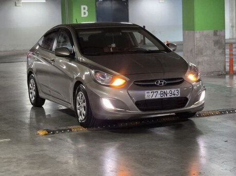Hyundai Accent 2014