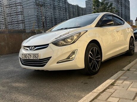 Hyundai Elantra 2012