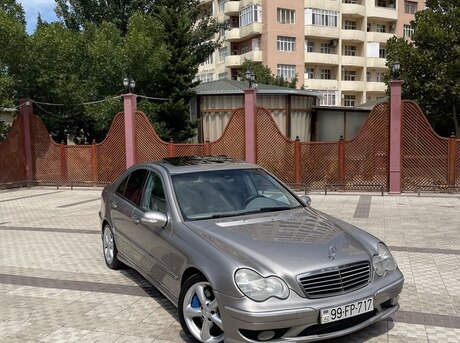Mercedes C 230