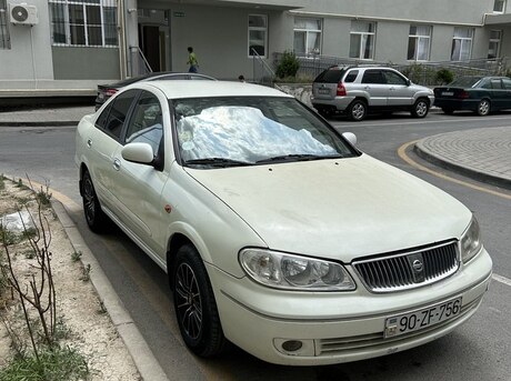 Nissan Sunny 2008