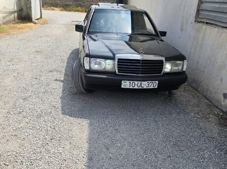 Mercedes 190 1990
