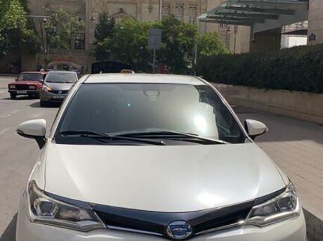 Toyota Corolla Fielder 2016