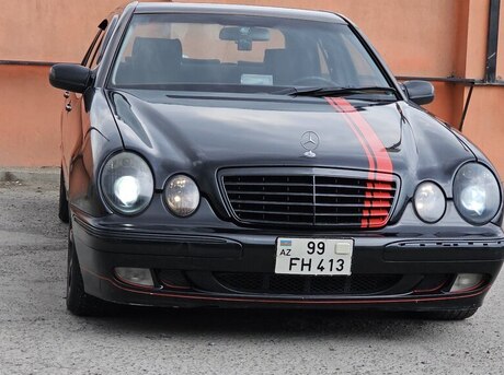 Mercedes E 220