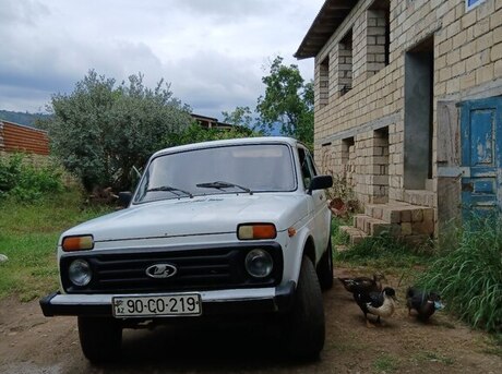 LADA (VAZ) Niva 1992