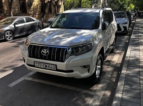 Toyota Land Cruiser Prado 2018