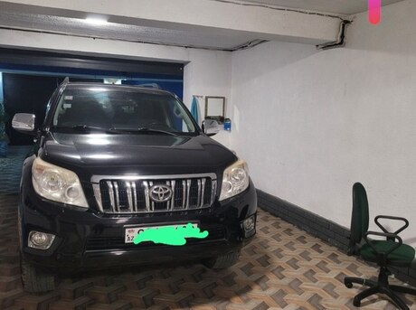 Toyota Land Cruiser Prado 2010