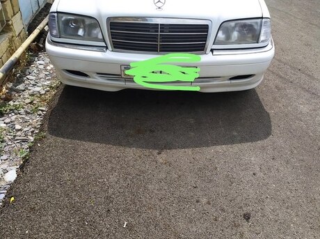 Mercedes C 220