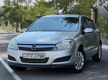 Opel Astra 2008