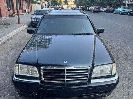 Mercedes C 220