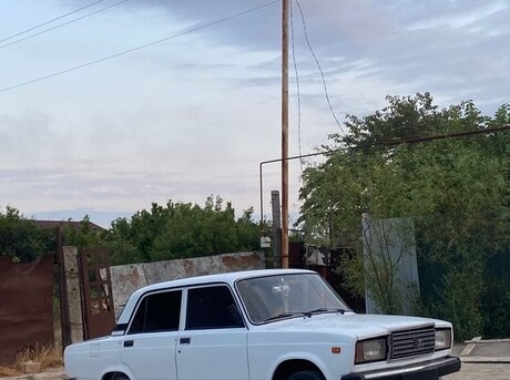 LADA (VAZ) 2107 2003