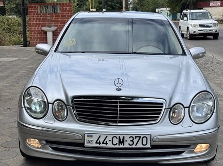 Mercedes E 240 2002