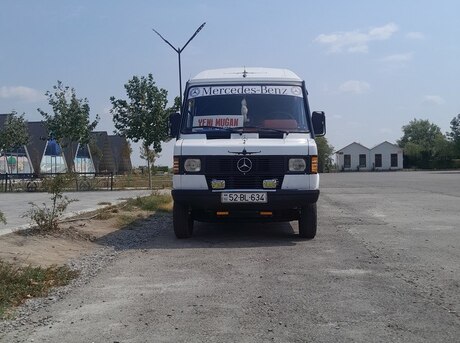 Mercedes 208 D 1994