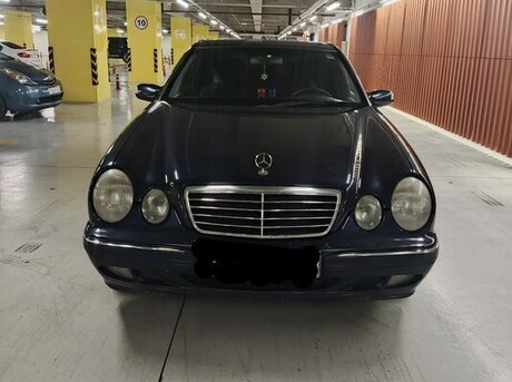 Mercedes E 220 1999