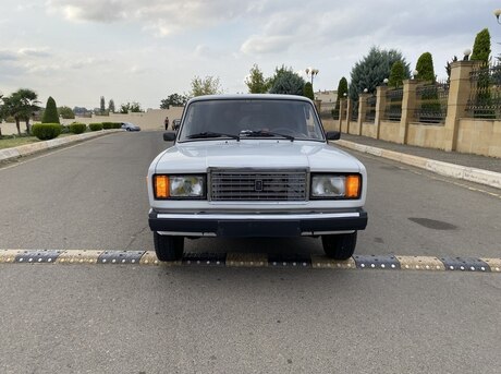 LADA (VAZ) 2107 2010