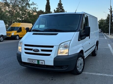 Ford Transit 2011