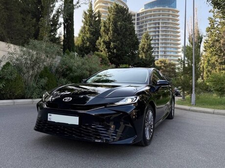 Toyota Camry 2024