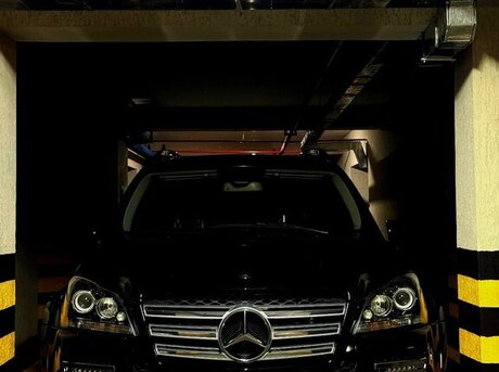 Mercedes GL 550
