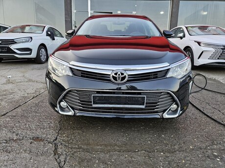 Toyota Camry 2016