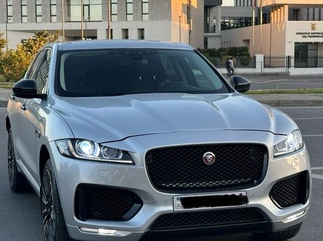 Jaguar F-Pace R 2017