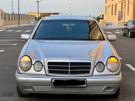 Mercedes E 240 1997