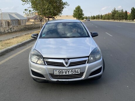 Opel Astra 2008