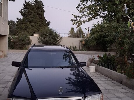 Mercedes C 220