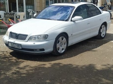Opel Omega 2002