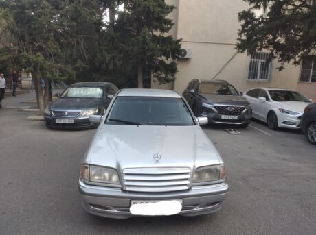 Mercedes C 200 1995