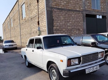 LADA (VAZ) 2107 2011