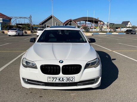 BMW 520 2011