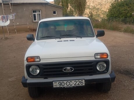 LADA (VAZ) Niva