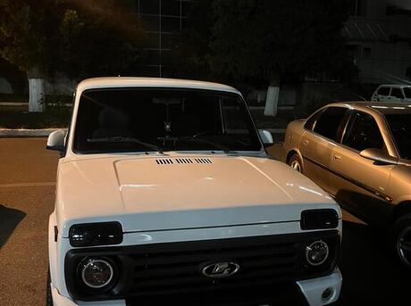 LADA (VAZ) Niva