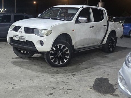 Mitsubishi L200 2009