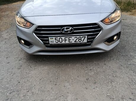 Hyundai Accent