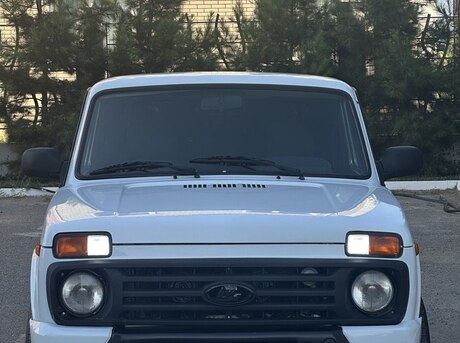 LADA (VAZ) Niva
