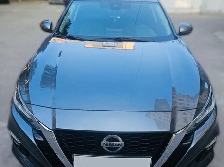 Nissan Altima 2019