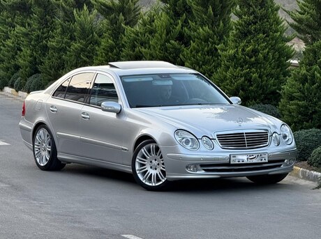 Mercedes E 320 2004