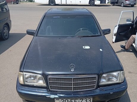 Mercedes 190 1993