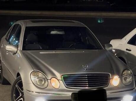 Mercedes E 270 2002
