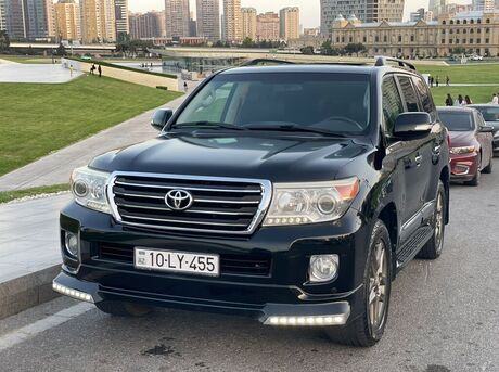 Toyota Land Cruiser 2012