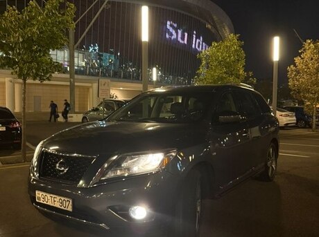 Nissan Pathfinder 2013