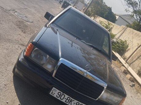 Mercedes 190 1990